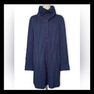 Elegant Navy CableKnit Long Cardigan